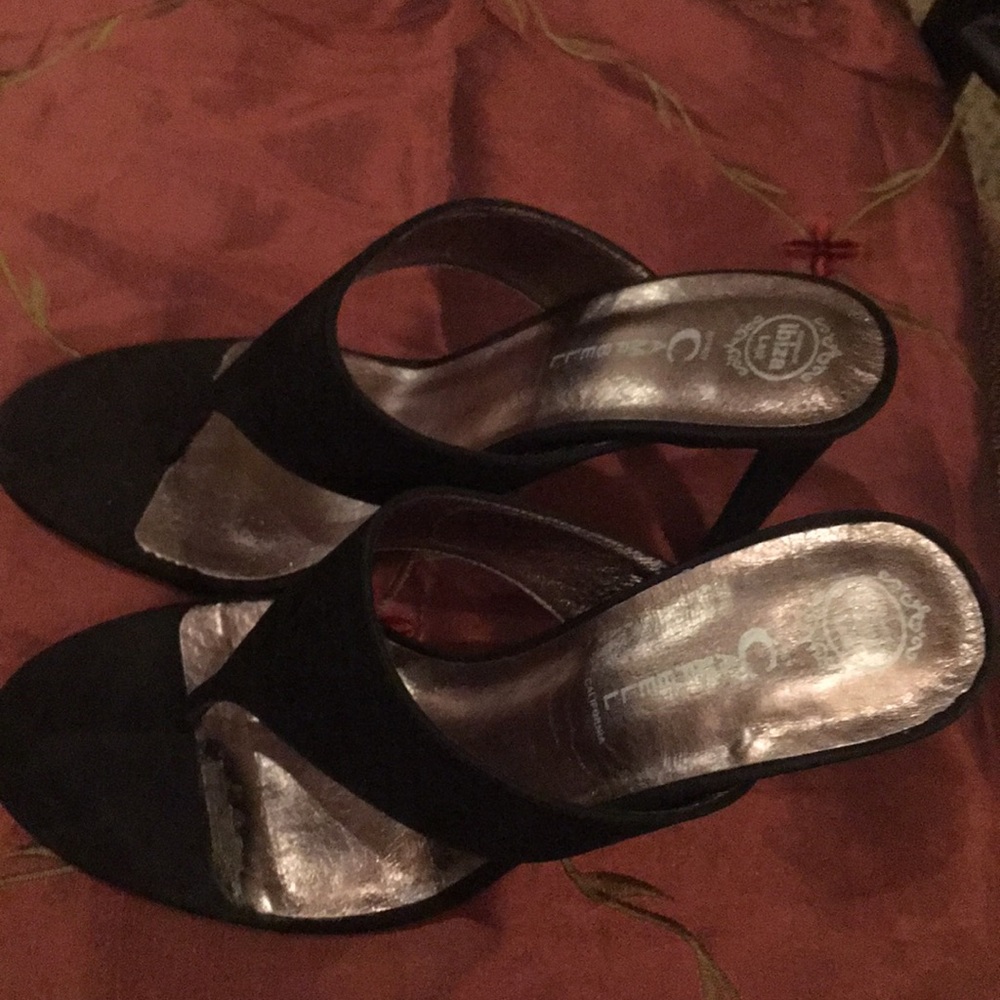 High heel thongs